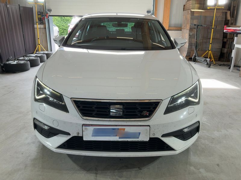 Seat Leon 1.4 TSI ACT FR — zdjęcie 9