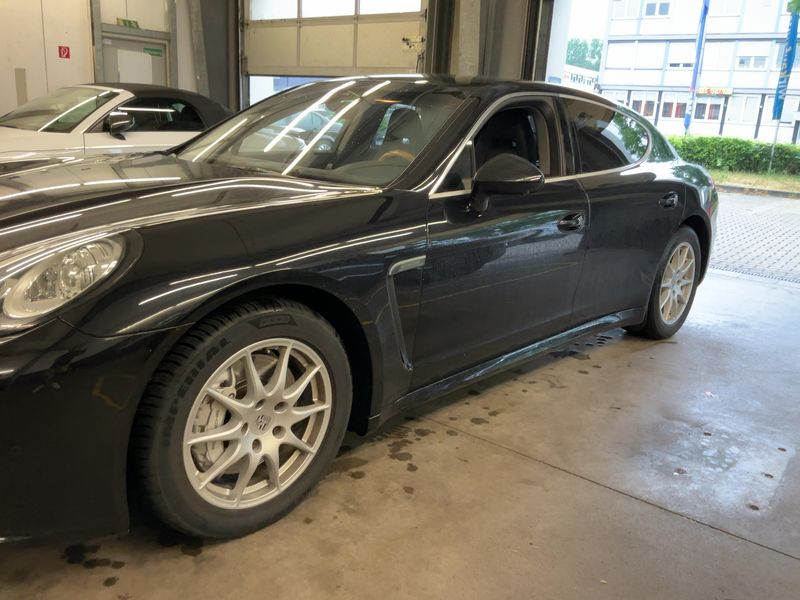 Porsche Panamera 4S — zdjęcie 2