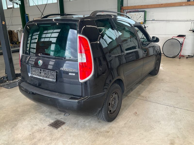 Skoda Roomster 1.2 TSI Ambition — zdjęcie 2