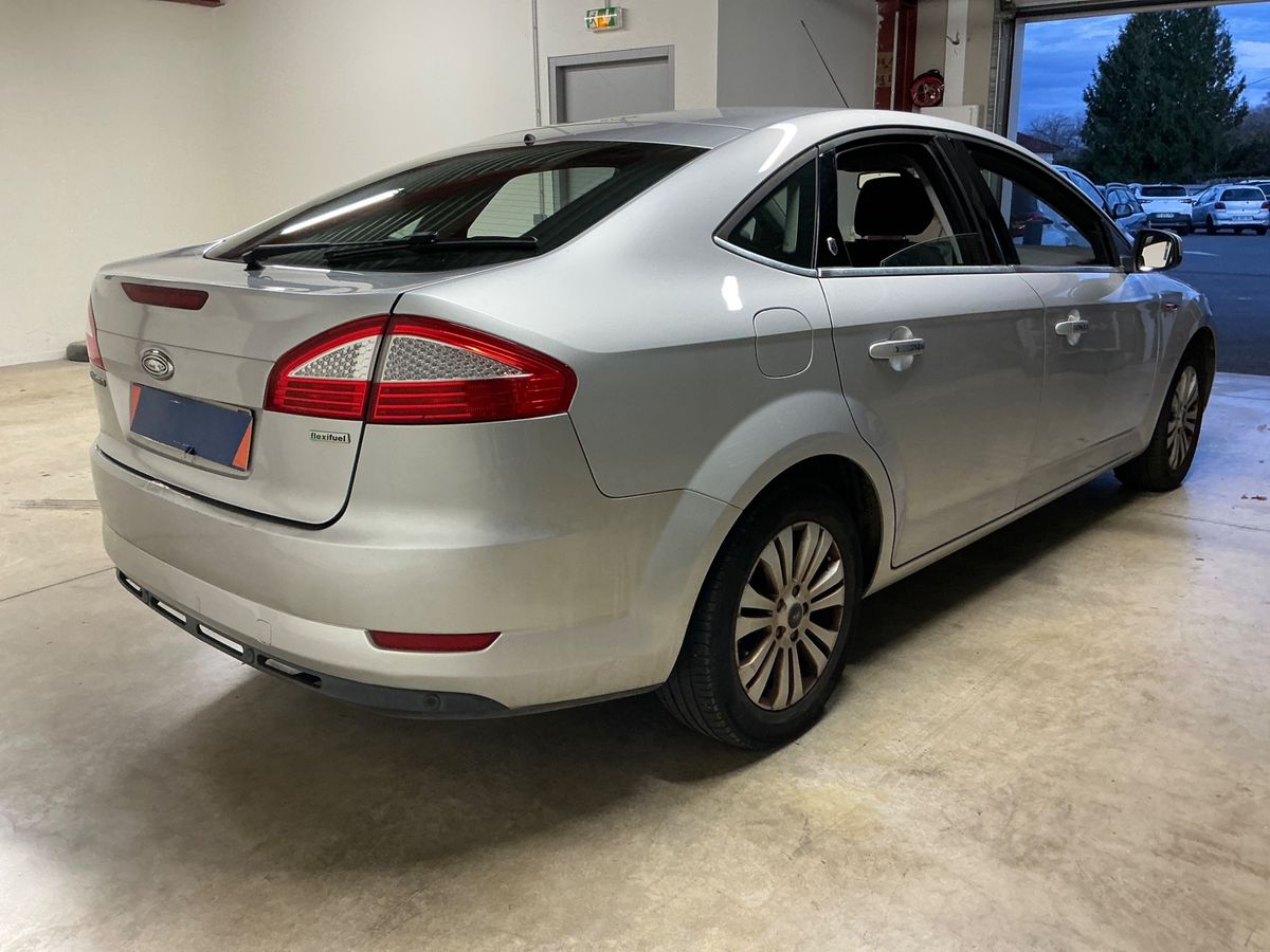Ford Mondeo 2.0 Flexifuel Ghia