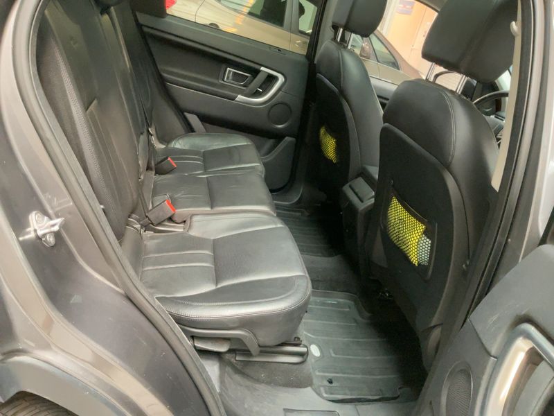Land Rover Discovery Sport 2.0 Td4 SE AWD 2018 – снимка 19