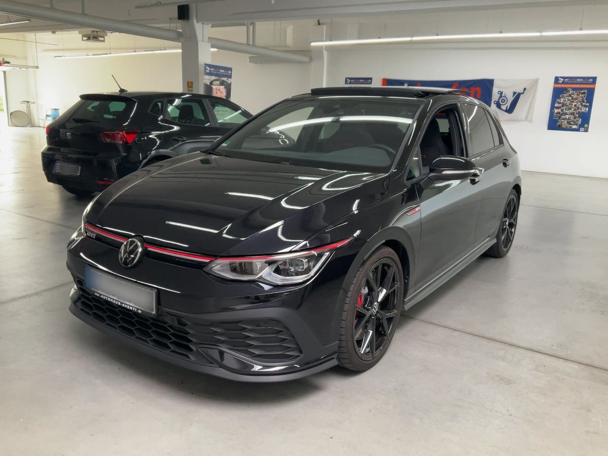 Volkswagen Golf 2024