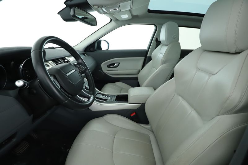 Land Rover Evoque 2.0 Sd4 SE — zdjęcie 11