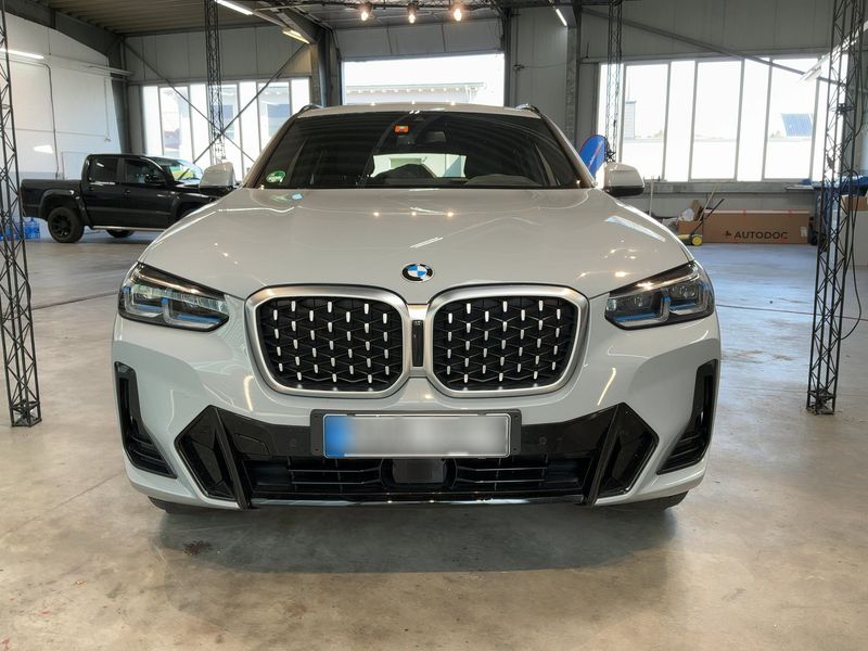 BMW X4 xDrive 20d Mild-Hybrid M Sport — zdjęcie 9
