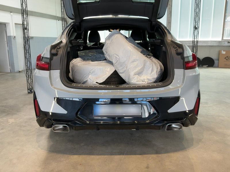 BMW X4 xDrive 20d Mild-Hybrid M Sport — zdjęcie 10