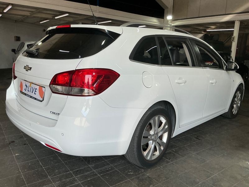 Chevrolet Cruze 2.0 Diesel LTZ — zdjęcie 2