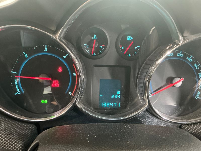 Chevrolet Cruze 2.0 Diesel LTZ — zdjęcie 4