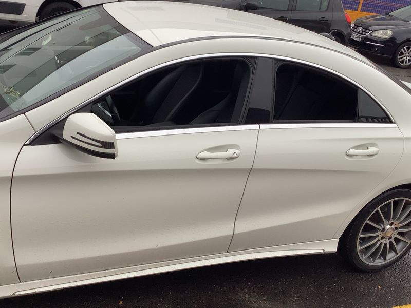 Mercedes-Benz CLA-Klasse CLA 200 d AMG Line 2015 – снимка 4