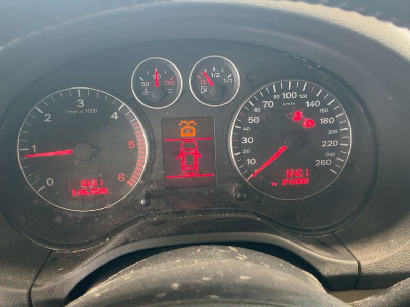 Audi A3 Sportback 2.0 TDI Ambiente — zdjęcie 13