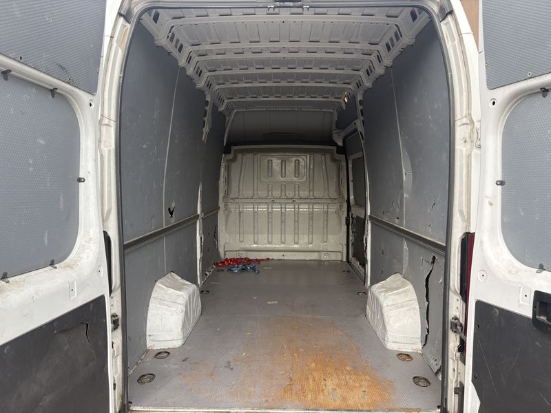 Citroen Jumper 2.2 Blue-HDi 35 L4H3 Heavy Start&Stop — zdjęcie 23