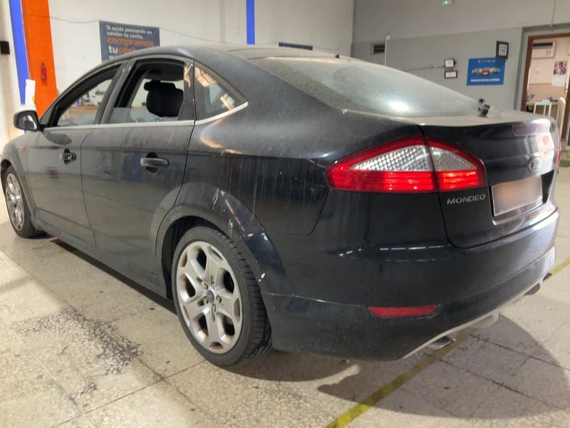 Ford Mondeo 2.2 TDCi Titanium S — zdjęcie 3