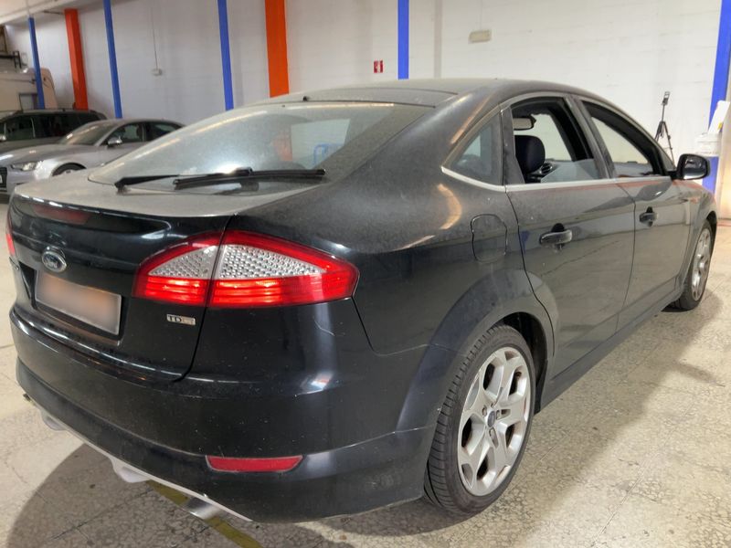 Ford Mondeo 2.2 TDCi Titanium S — zdjęcie 6