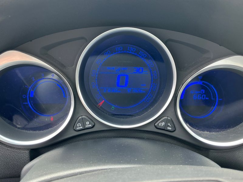 Citroen DS4 1.6 HDi SoChic — zdjęcie 4