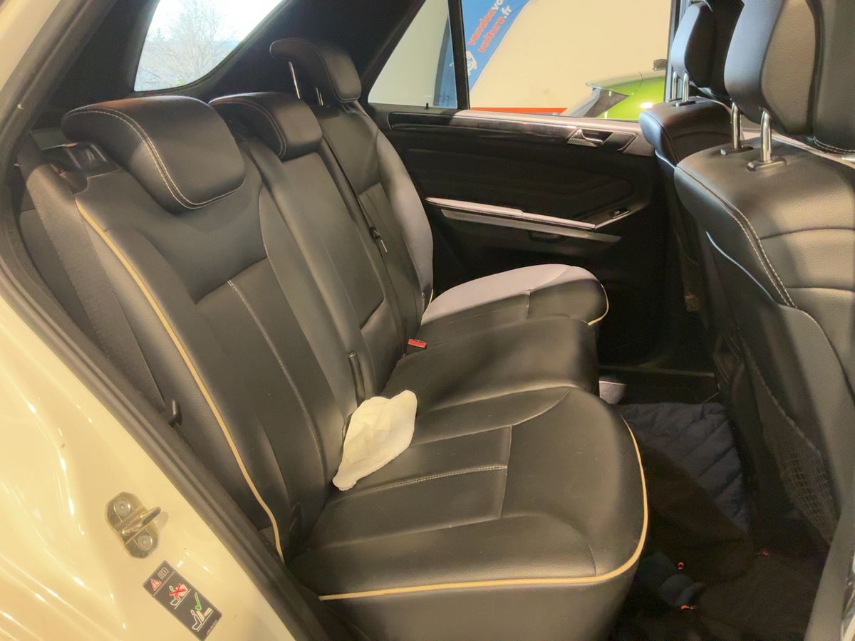 Mercedes-Benz M-Klasse 2011 — photo 20