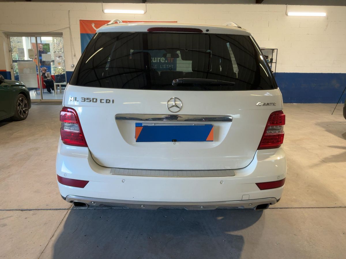 Mercedes-Benz M-Klasse 2011 — photo 8