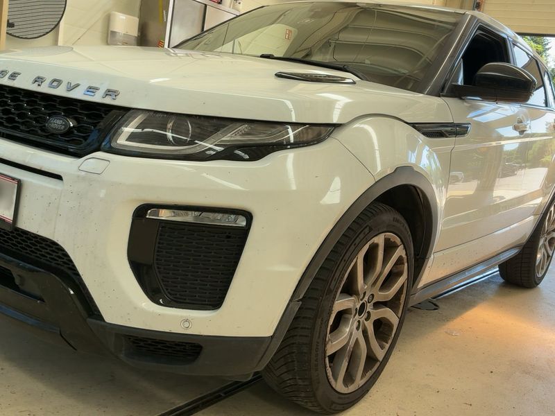 Land Rover Evoque 2.0 Sd4 SE Dynamic 2018 – снимка 2