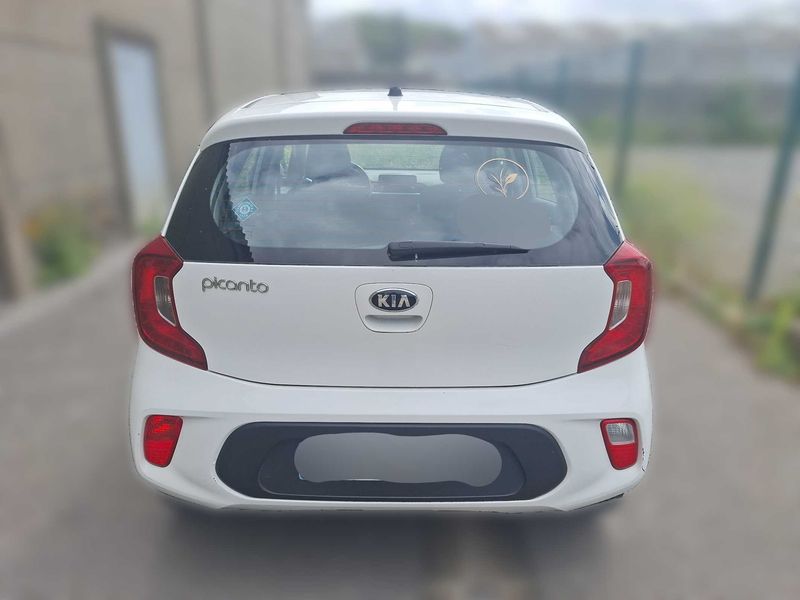 Kia Picanto 1.0 Active — zdjęcie 4