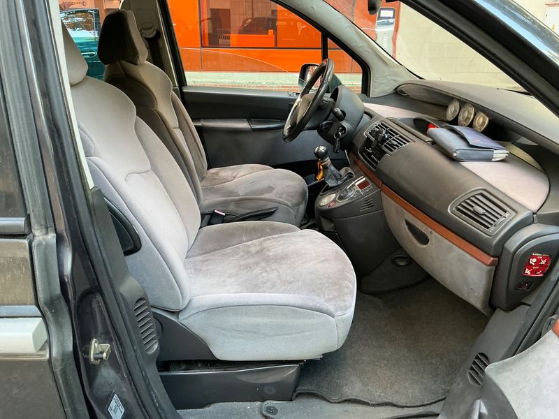 Citroen C8 2.0 HDi Premier — zdjęcie 3