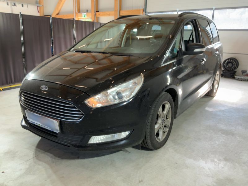 2017 Ford Galaxy