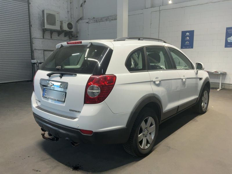 Chevrolet Captiva 2.4 LT 2WD — zdjęcie 6