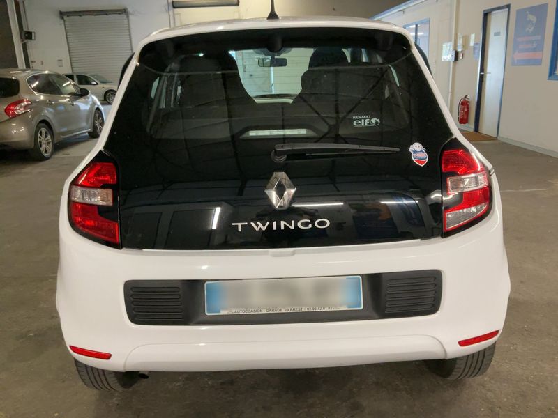 Renault Twingo 1.0 SCe Zen — zdjęcie 5