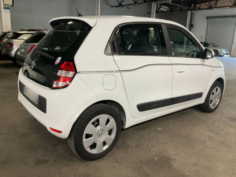 Renault Twingo 1.0 SCe Zen — zdjęcie 6