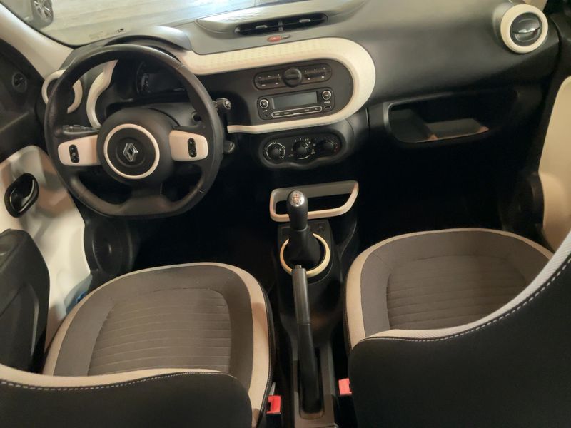 Renault Twingo 1.0 SCe Zen — zdjęcie 12