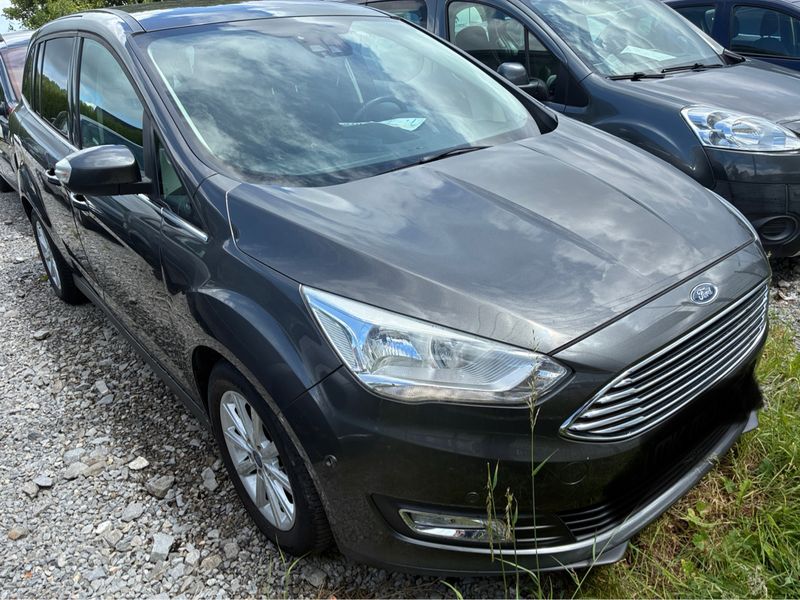 Ford Grand C-Max 1.5 TDCi Titanium — zdjęcie 6