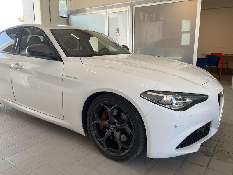 Alfa Romeo Giulia 2.2 JTDM Super — zdjęcie 8