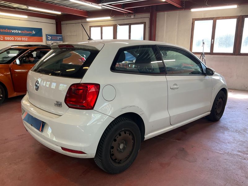 Volkswagen Polo 1.4 TDI Trendline BlueMotion Tech — zdjęcie 2