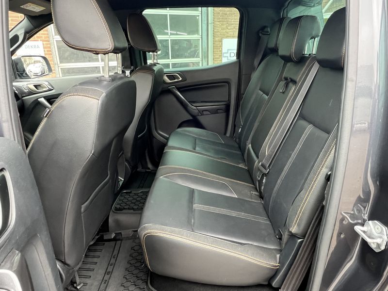Ford Ranger 2.0 TDCi Doppelkabine 4x4 Wildtrak — zdjęcie 19
