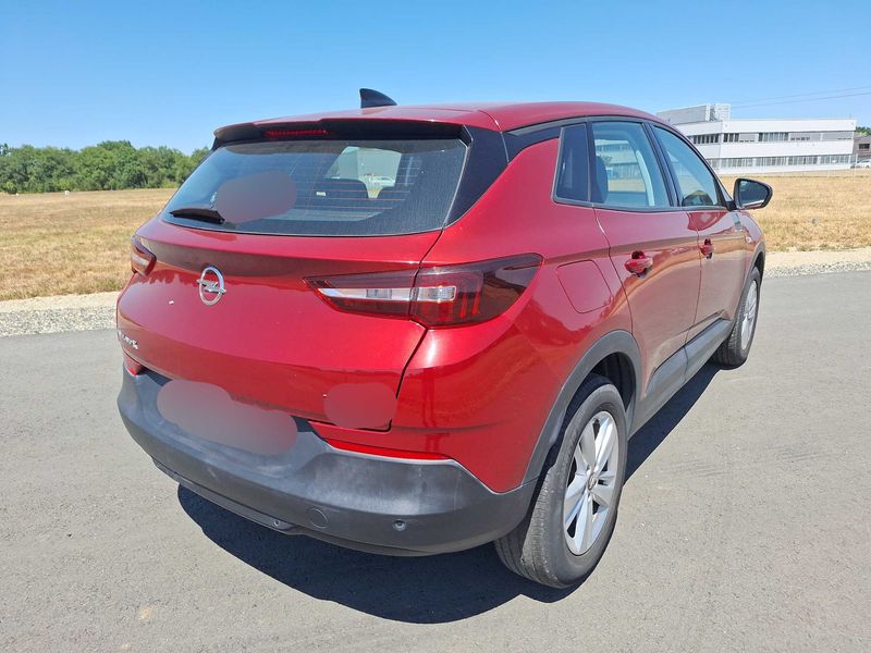 Opel Grandland X 1.6 CDTI DPF Selective — zdjęcie 5