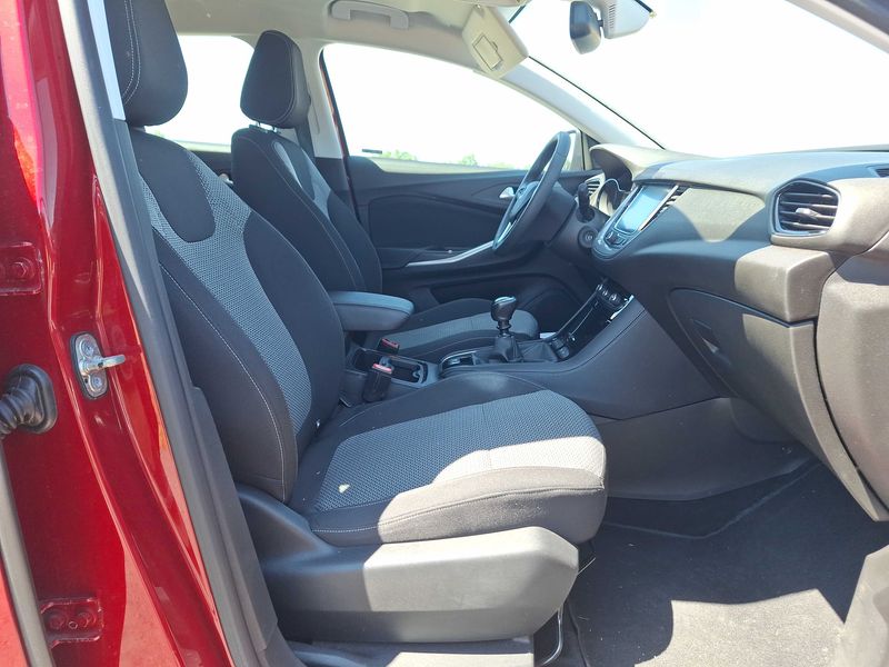 Opel Grandland X 1.6 CDTI DPF Selective — zdjęcie 10