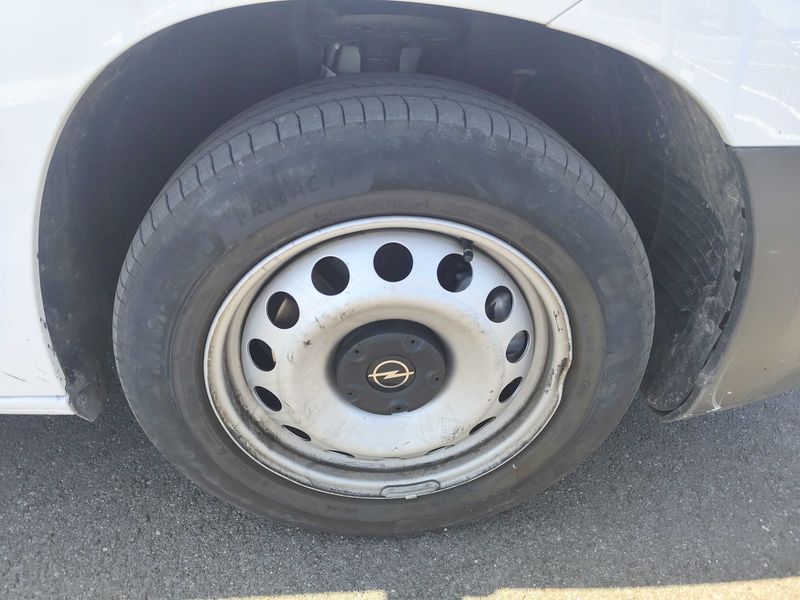 Opel Combo Life 1.5 CDTI — zdjęcie 15