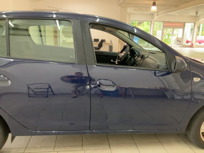 Dacia Sandero 1.0 Laureate 2017 – снимка 10