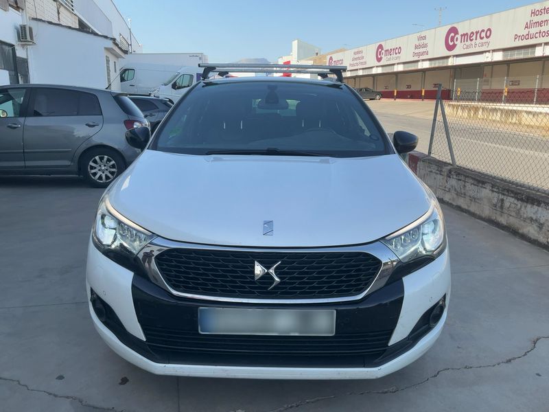 DS Automobiles DS4 Crossback 2.0 Blue-HDi SportChic — zdjęcie 9