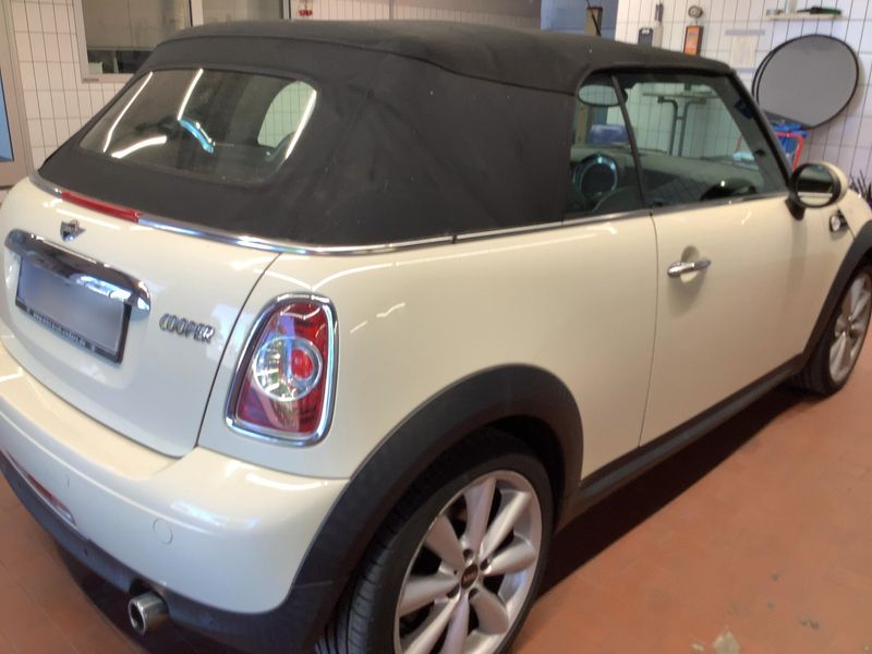 MINI Cabrio Cooper — zdjęcie 6
