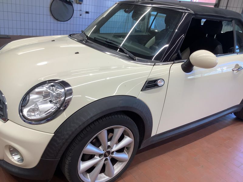 MINI Cabrio Cooper — zdjęcie 2