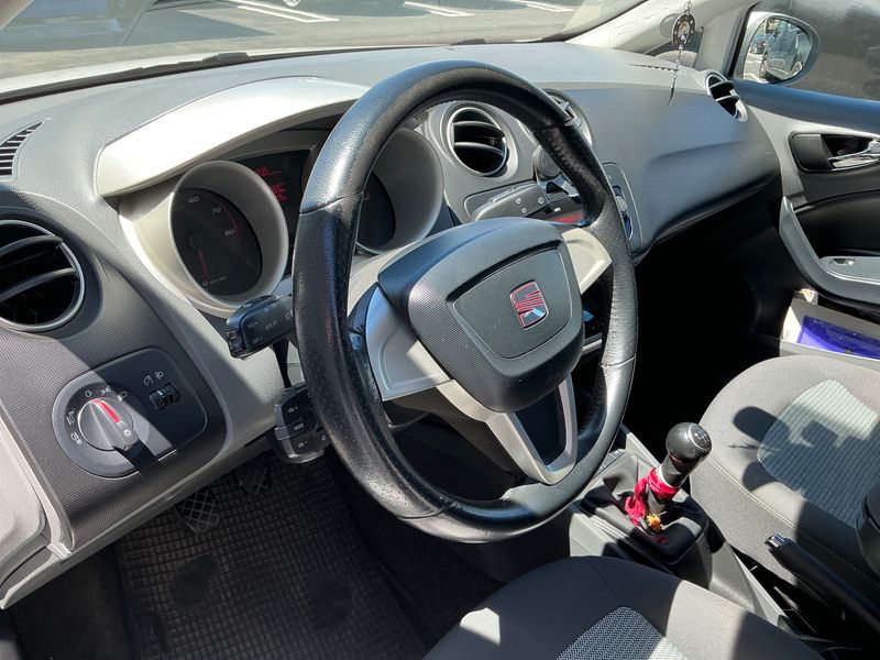 Seat Ibiza 1.4 Stylance / Style 2009 – снимка 21