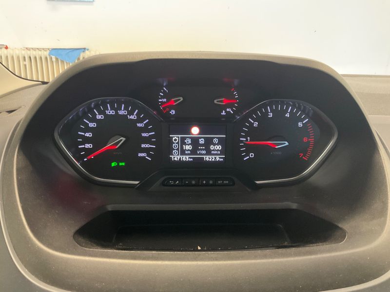Peugeot Rifter 1.2 PureTech Allure L2 — zdjęcie 13
