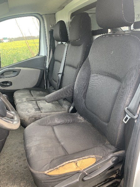 Renault Trafic 1.6 dCi L1H1 2,9t Komfort 2016 – снимка 21