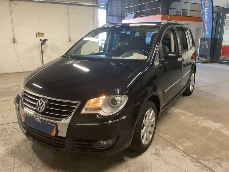 Volkswagen Touran 1.4 TSI Highline 2009 – снимка 1