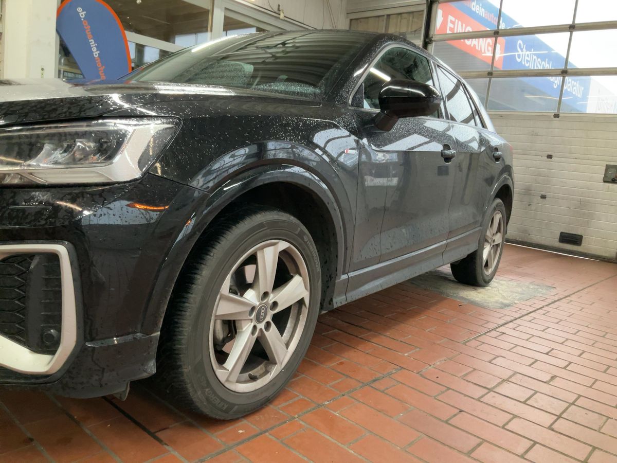 Audi Q2 35 TFSI S line