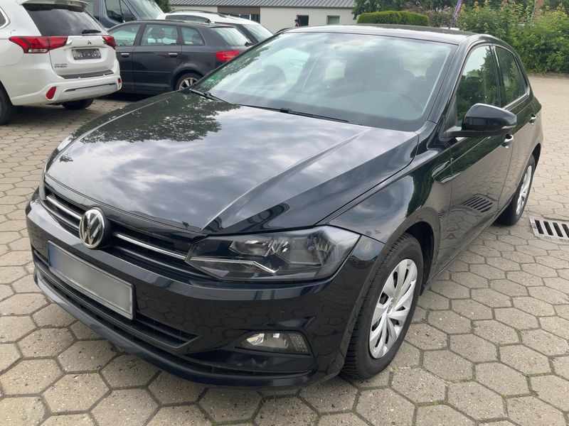 Volkswagen Polo 1.0 TSI Comfortline — zdjęcie 1