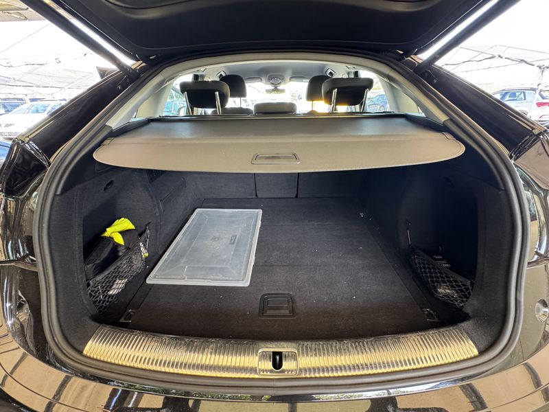 Audi Q5 Sportback 40 TDI Mild-Hybrid quattro S line — zdjęcie 9