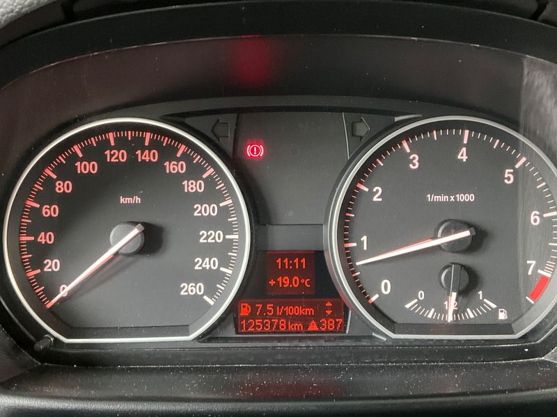 BMW 1er 120i — zdjęcie 13
