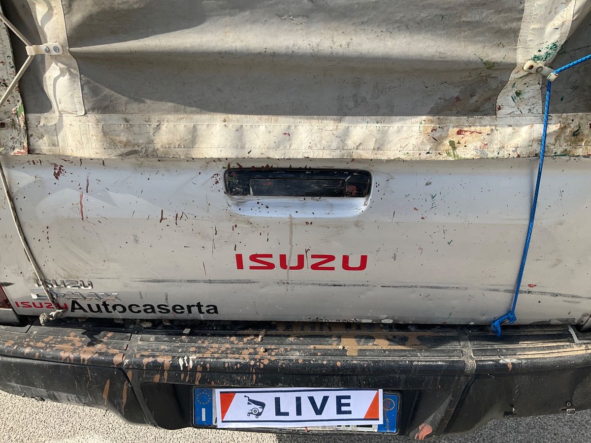 Isuzu D-MAX 2019 — photo 41
