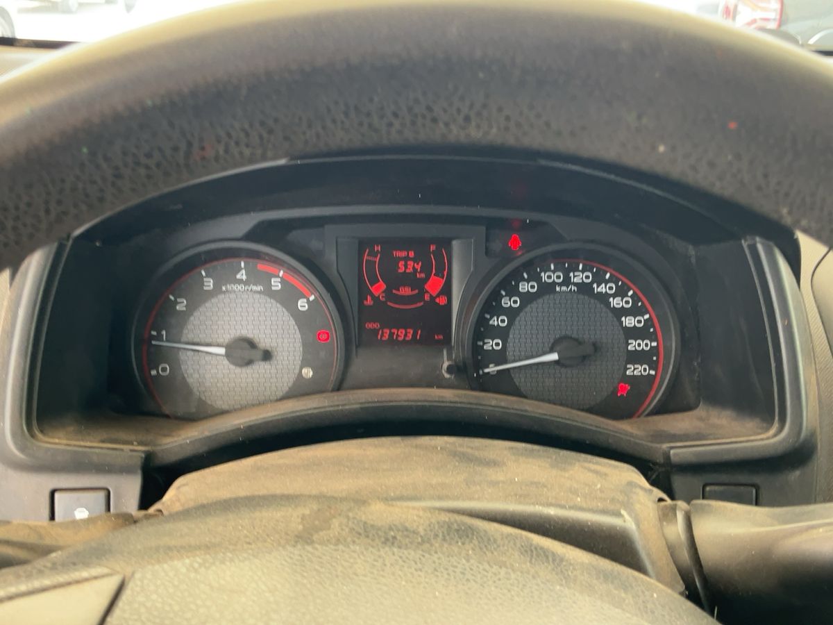 Isuzu D-MAX 2019 — photo 19