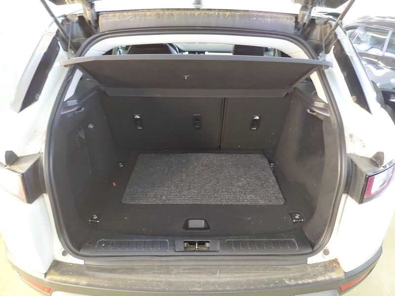 Land Rover Evoque 2.0 Td4 Pure — zdjęcie 9