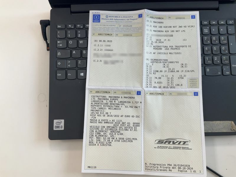 Mahindra KUV 100 1.2 K8 — zdjęcie 15
